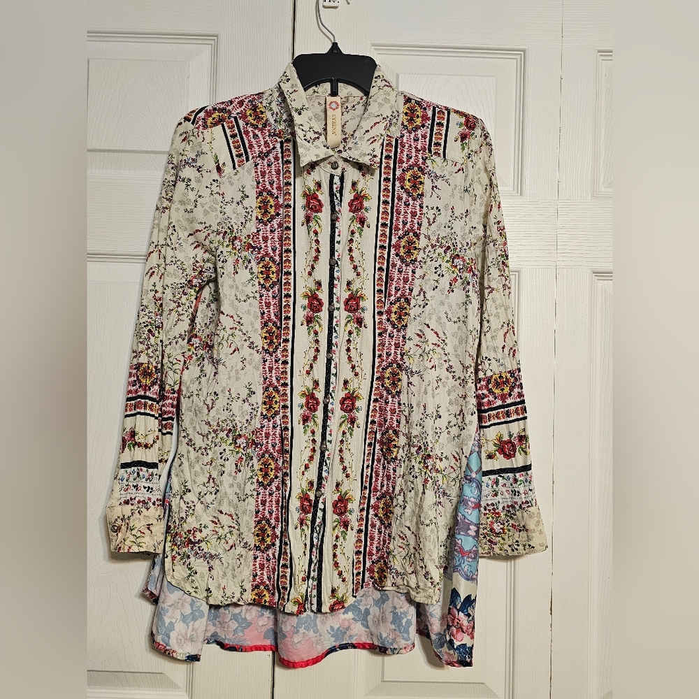 Cyrena Mixed Print Floral Linen Blend Boho Button Down Blouse Large